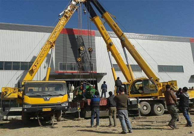 昆明吊裝搬運(yùn)公司：什么樣的人能夠擔(dān)任搬運(yùn)現(xiàn)場(chǎng)指揮？