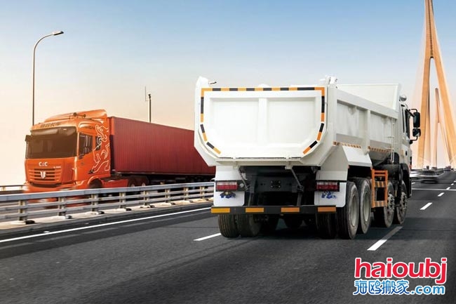 昆明本地搬家公司收費標(biāo)準(zhǔn)一般都是這么定的